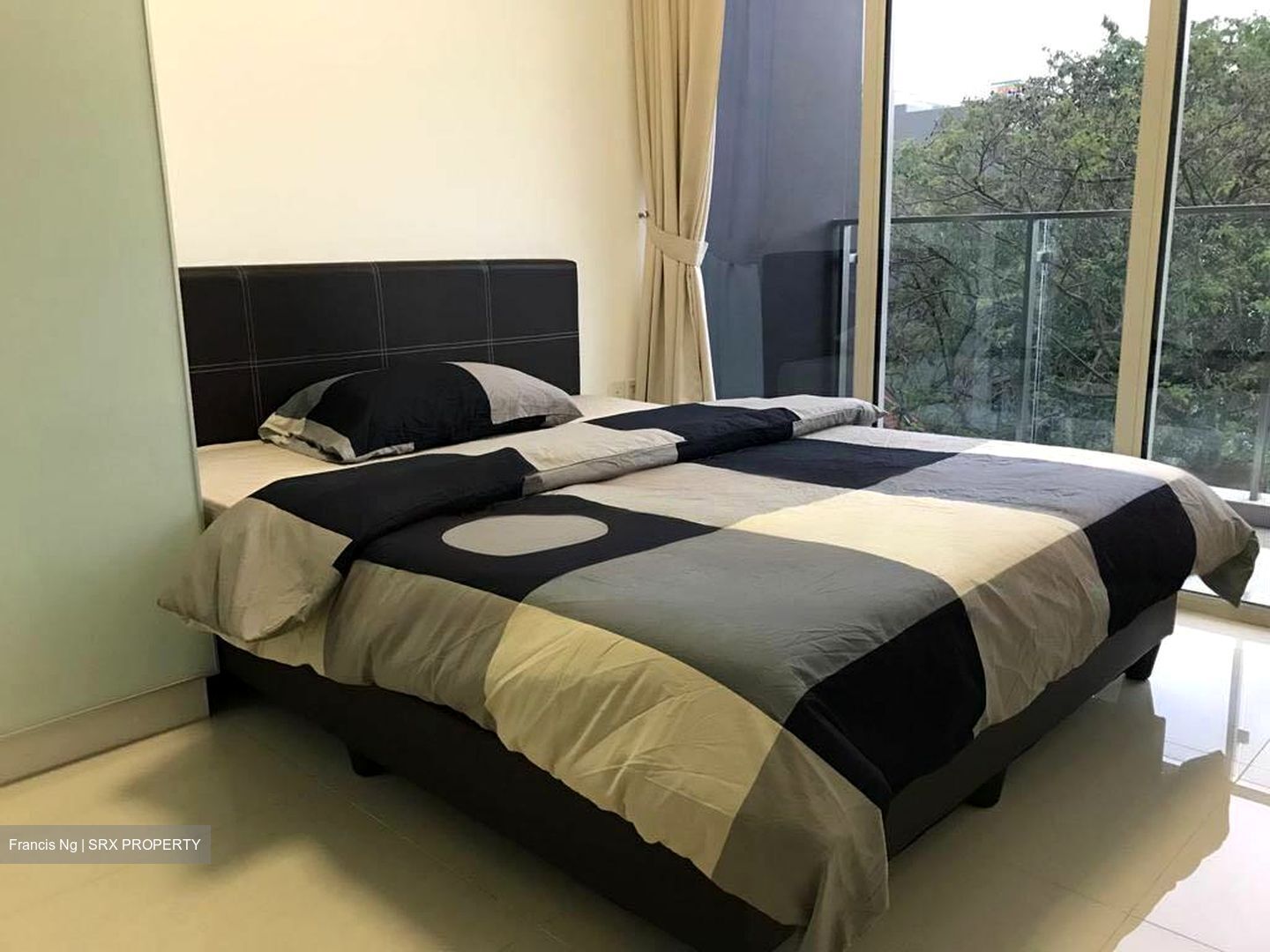 The Water Edge (D14), Apartment #458872391